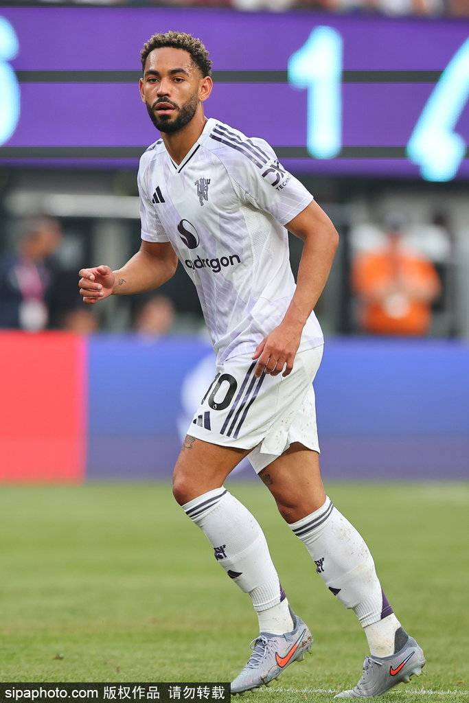 安东尼与曼联新援的私人聚会：离队传闻中的关键一幕