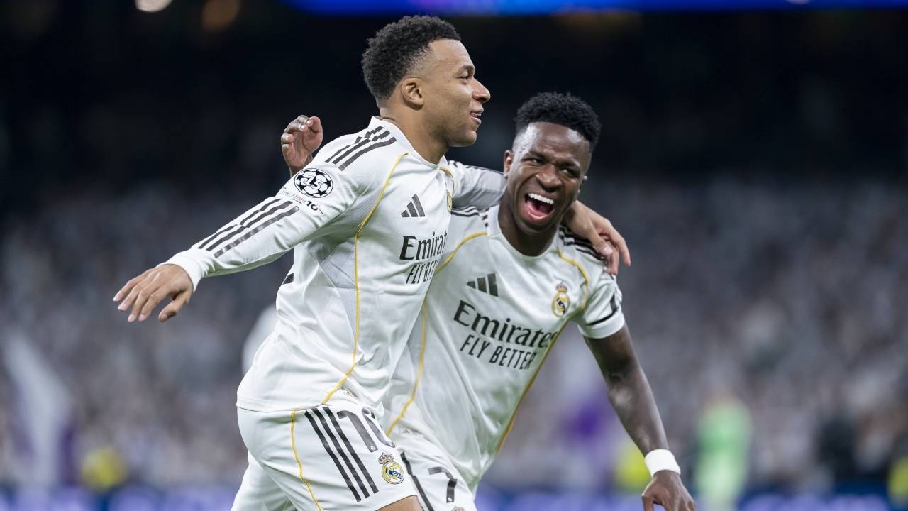 皇马5连胜登顶！阿韦洛亚救主还是姆巴佩封神？真相是1+1＞2！